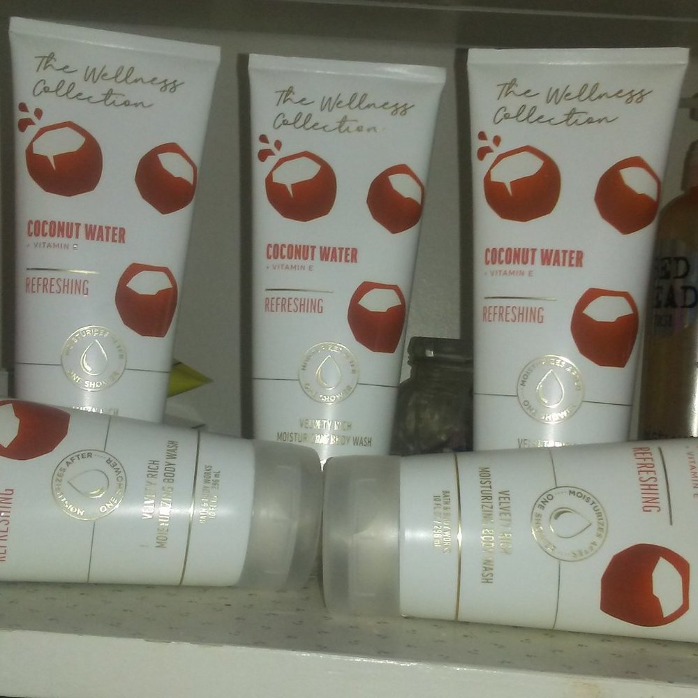 Coconut Water (The Wellness Collection)
